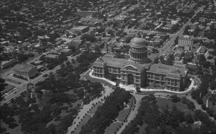 If all the world lived in houston, how big would the city be? Drumbeat of Growth: How Much Have Austin’s City Limits Expanded