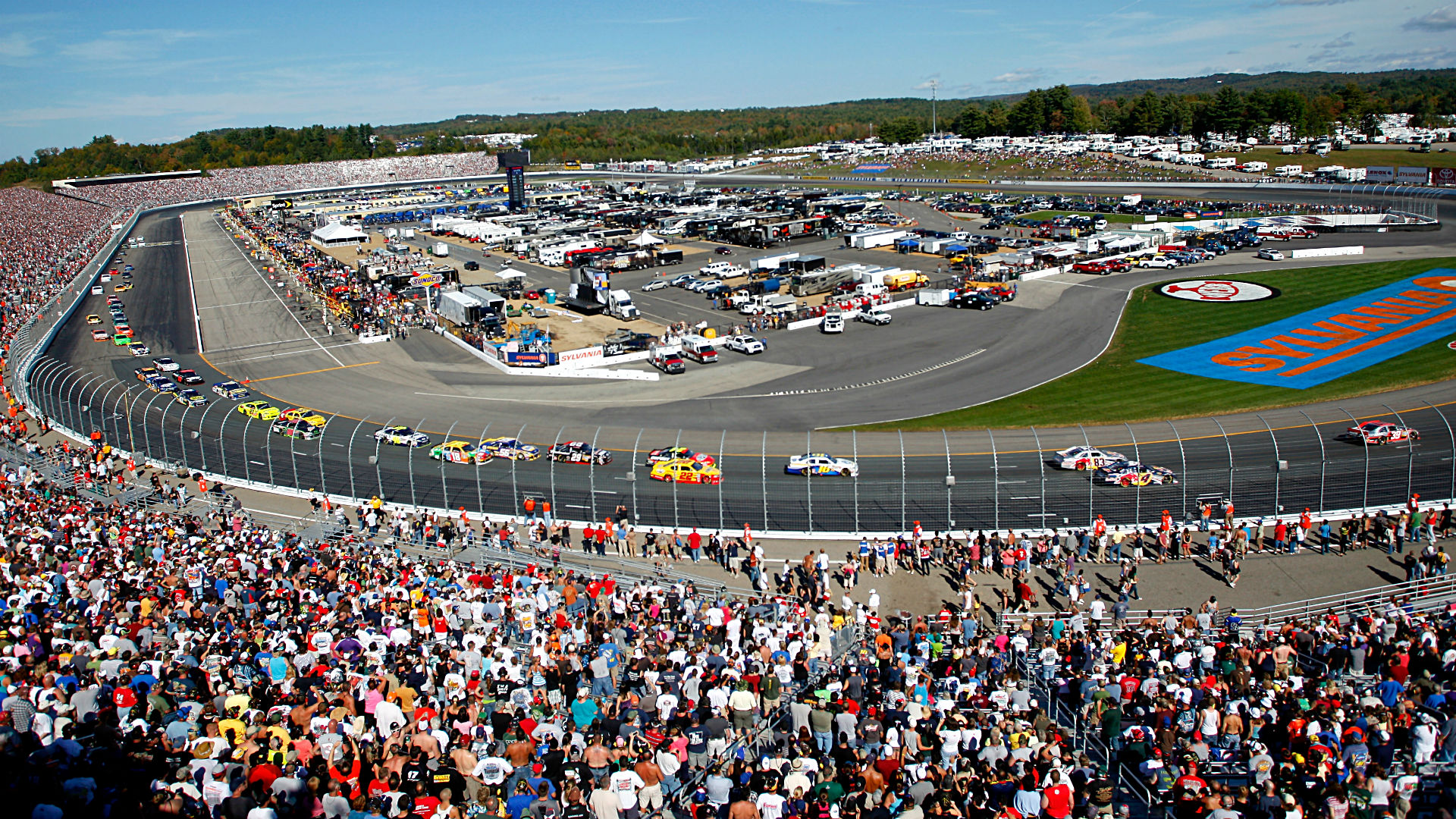 The 9 NASCAR Tracks With the Most Awesome Natural Scenery - Lawnstarter