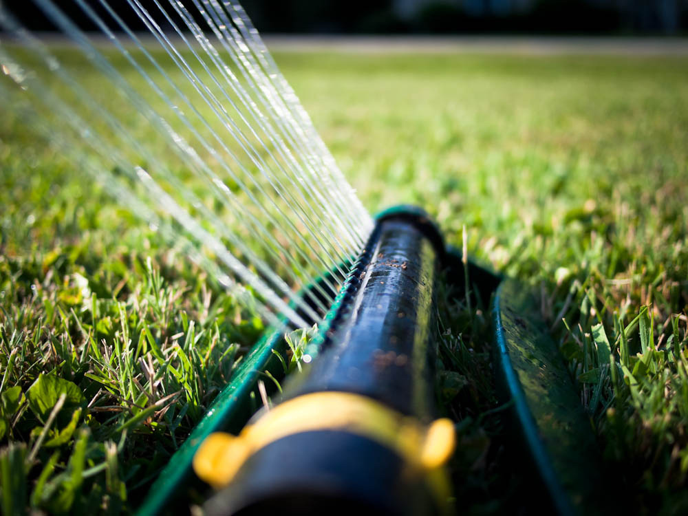 lawn sprinkler