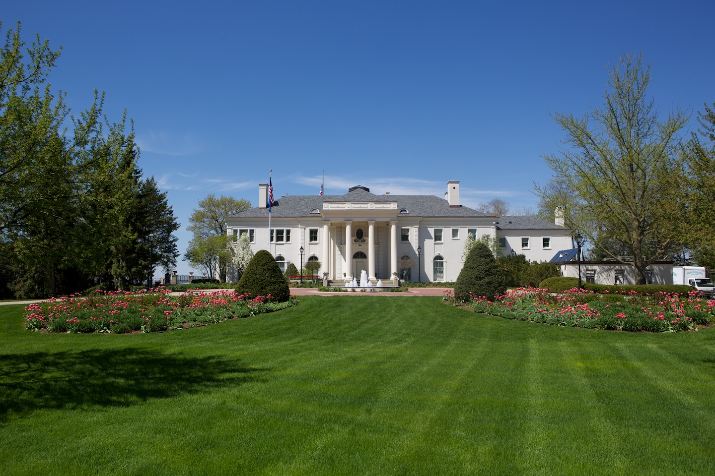 12 Most Beautifully Landscaped Governor’s Mansions