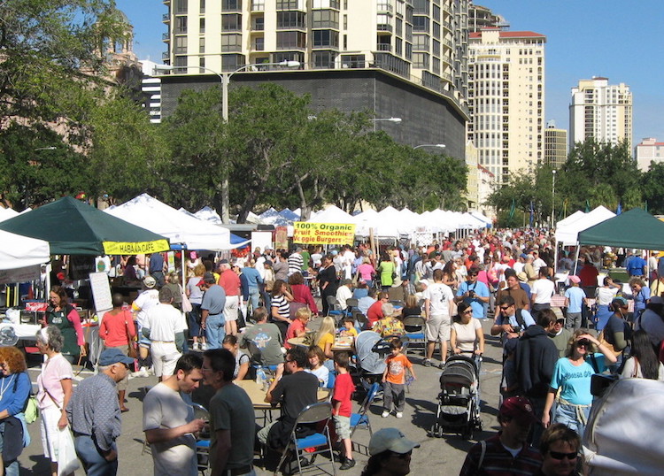 st-petersburg-market.jpg