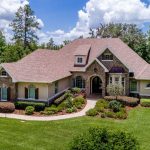 Top 6 Curb Appeal Ideas to Get Your Home Sold Fast