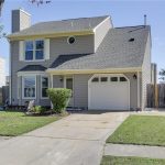 4 Fall Lawn Care Tips For Virginia Beach, VA Homeowners