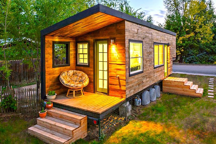 6 Easy Gardening Tips for Tiny Home Dwellers