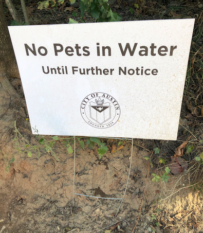 No Pets in Water sign
