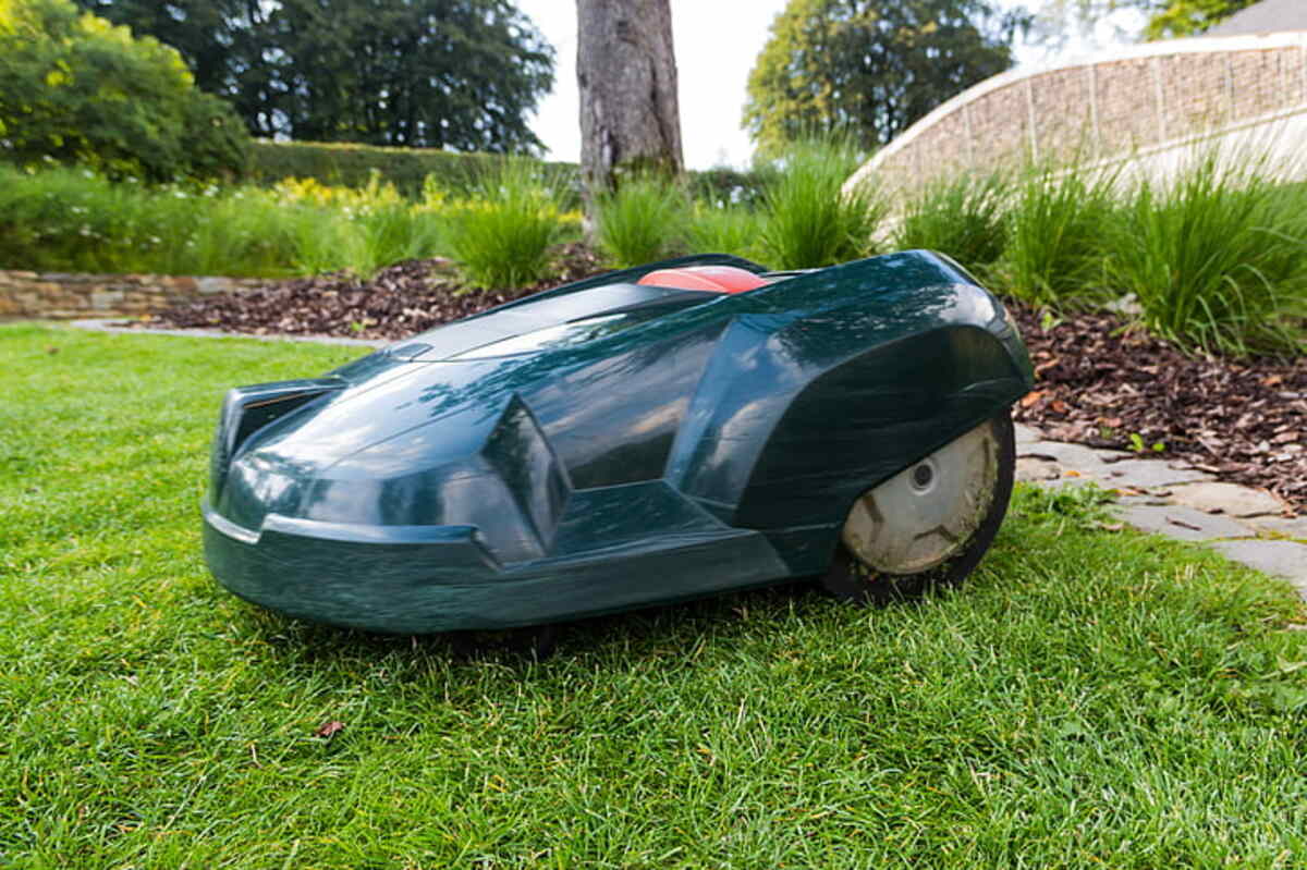 robot lawn mower