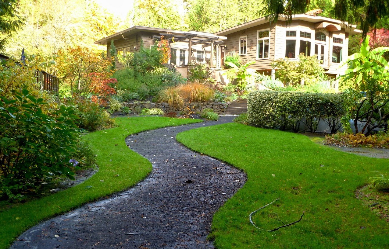 10 Types of Landscaping Rocks Everyone Should Know - Bob Vila