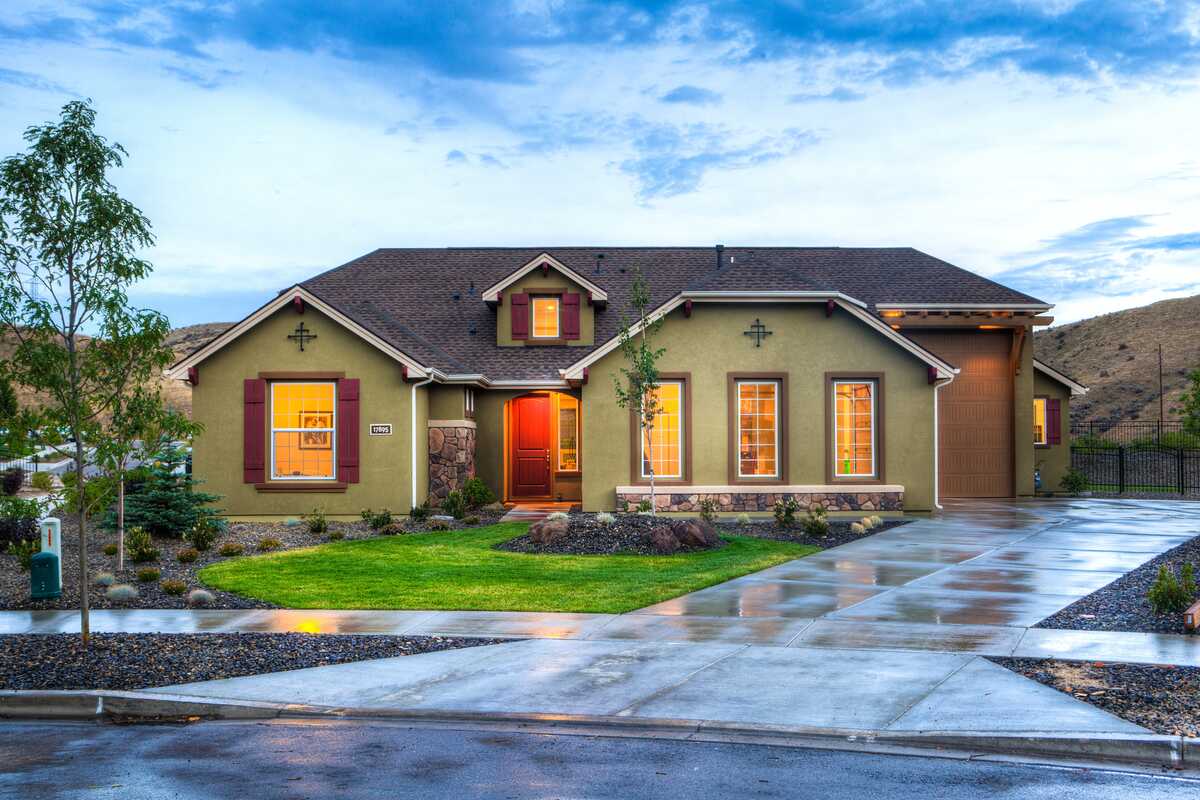 photo of a landscape house