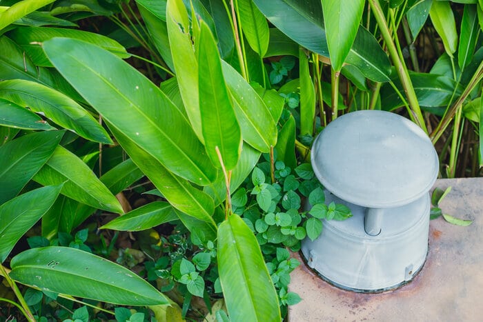 Pool patio speaker