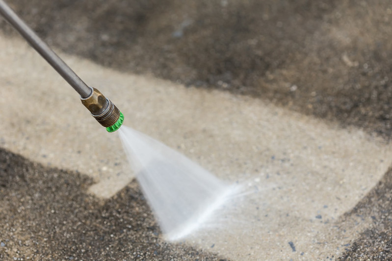 Pressure washer used on concrete