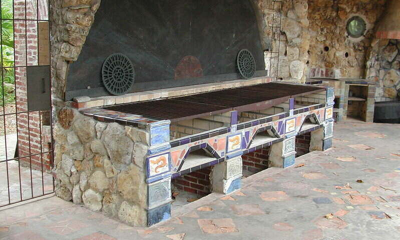 Outdoor kitchen area made of stone