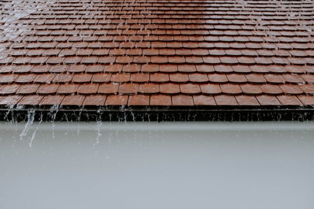 roof cleaning near me cost