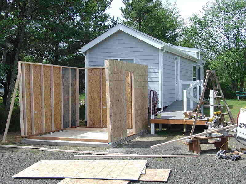 Shed in the process of being build, with framing installed