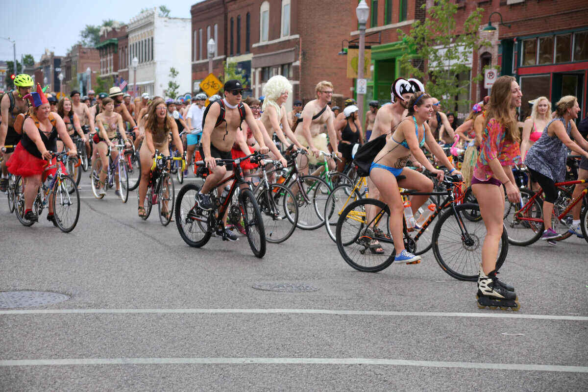 2022's Best Cities for Naked Biking - Lawnstarter - LawnStarter Ranking