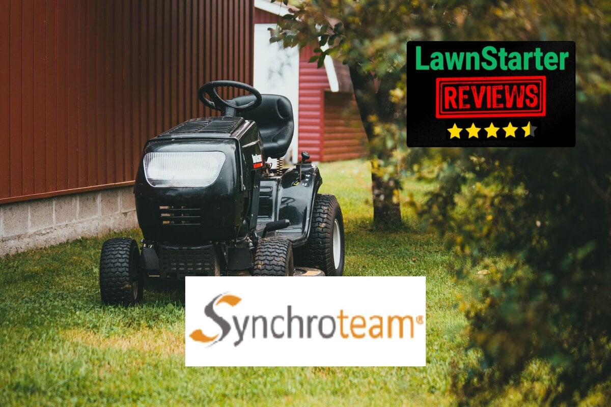 Text: Synchroteam Review | Background Image: Black Lawn Mower on Grass