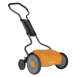 Fiskars 17 Inch Staysharp Push Reel Lawn Mower (6208), Orange