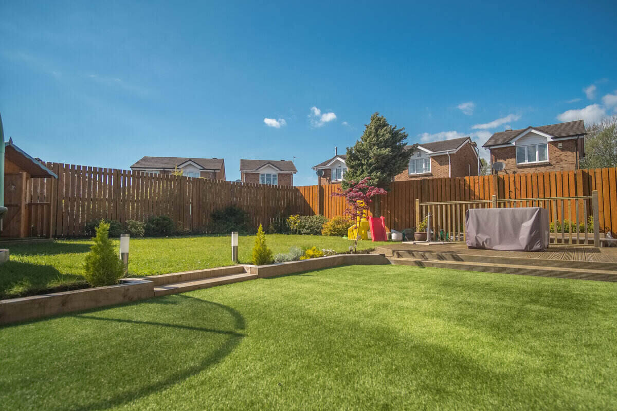 Wood fencing