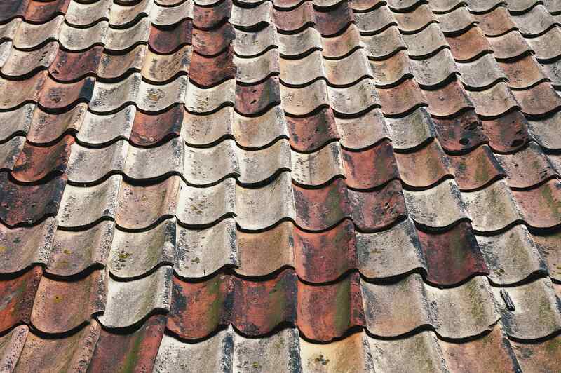 dirty roof