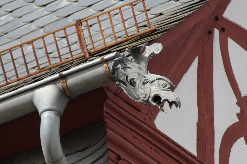 Steel Gutter with dragon decoration on the end