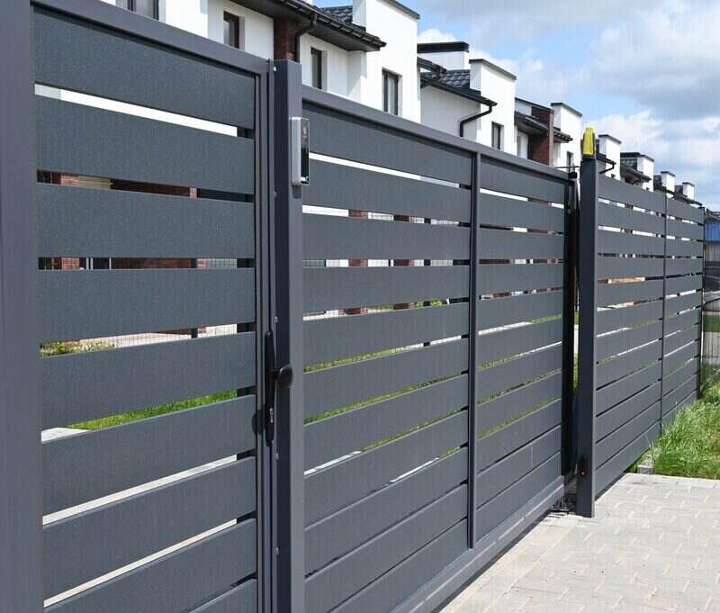 aluminum slat fence