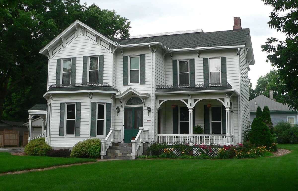 A front lawn of a house in Nebraska