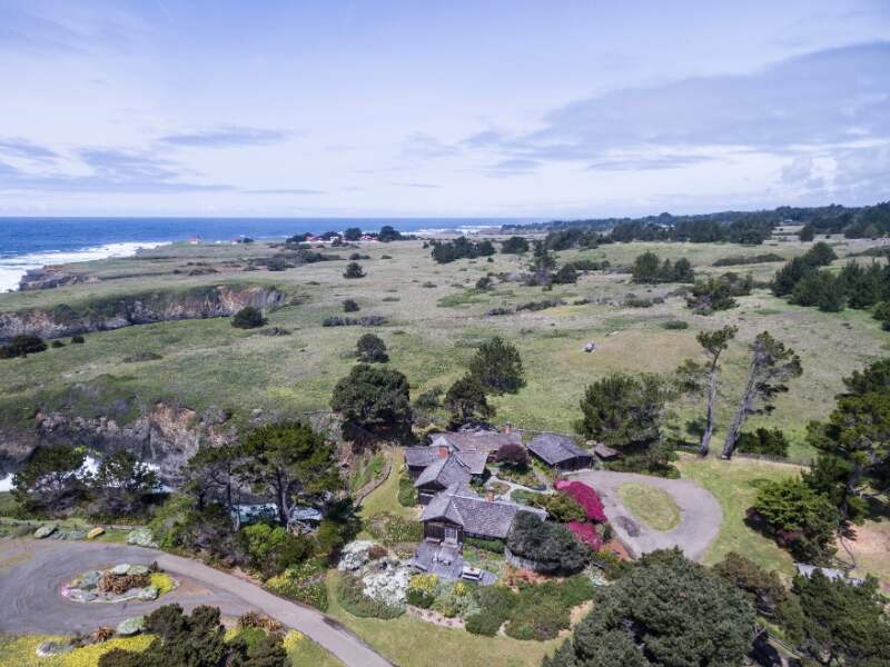 northern California home along the coast