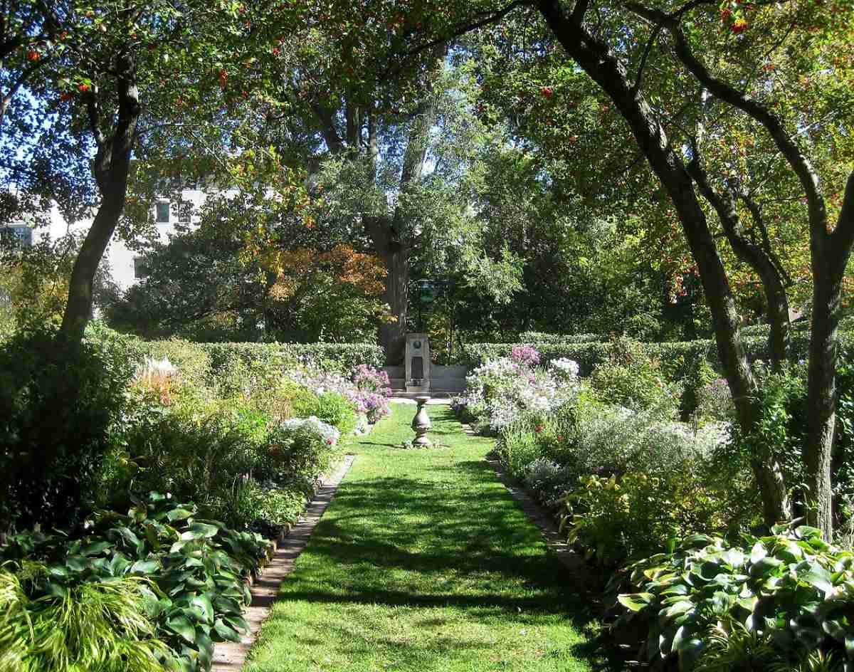 Shakespeare garden