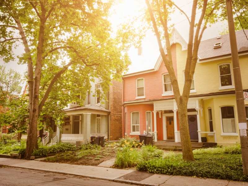 Houses in Chicago suberb