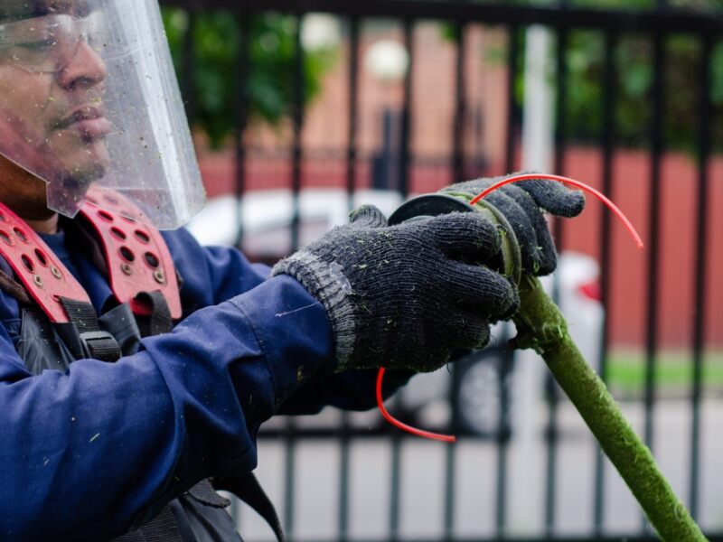 replacing a spool of string to the head of a weed eater