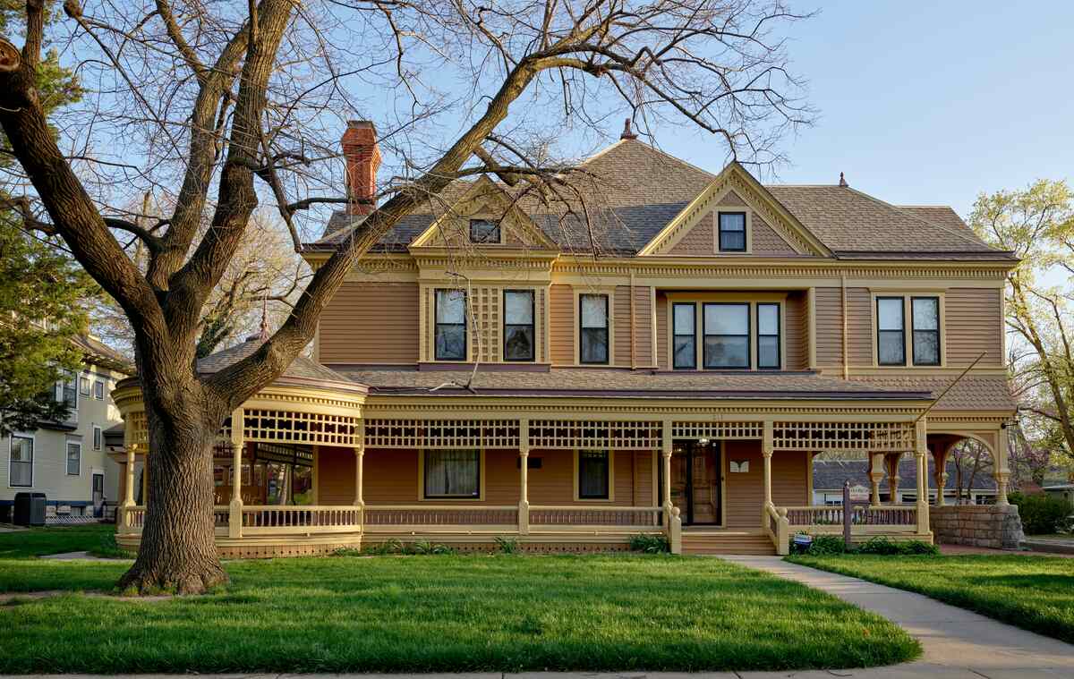 A lawn in front of Warkentin House, a historic house museum in Newton, Kansas
