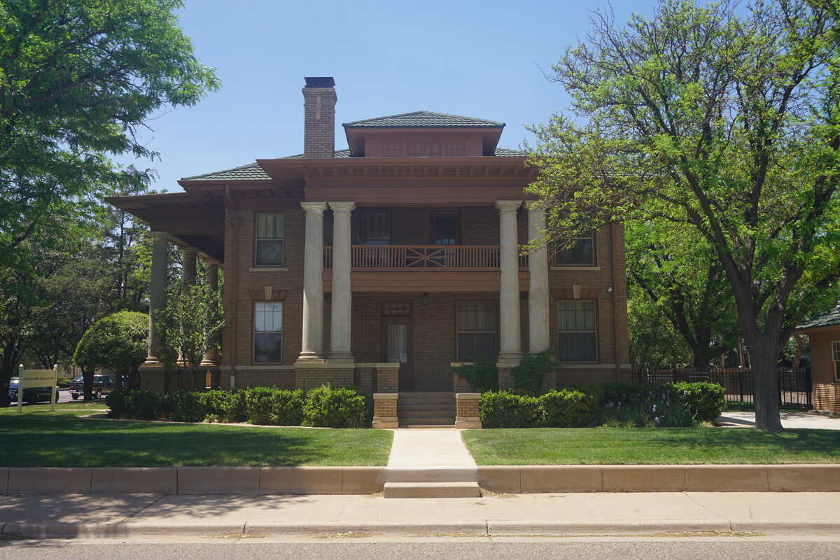 grassy lawn in front of a house in lubbock