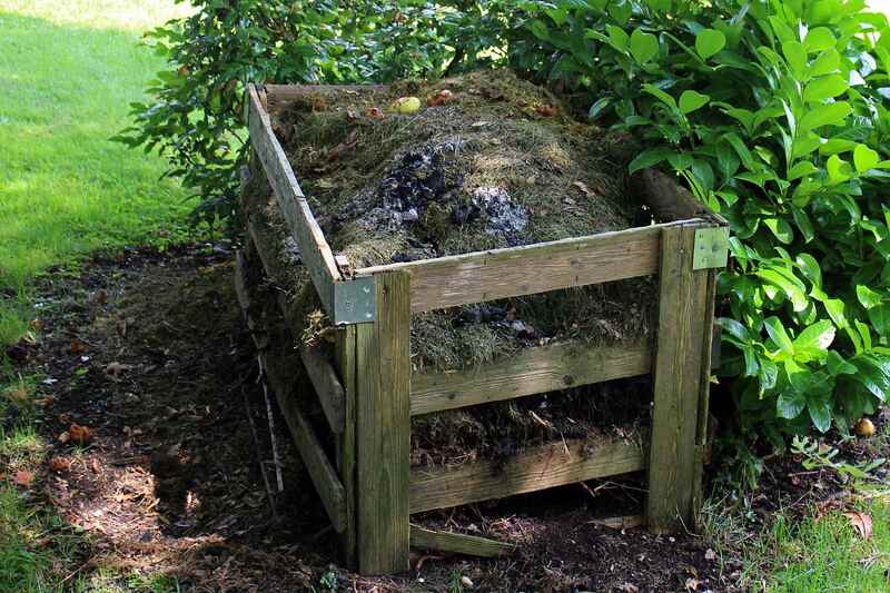 Grass cutting compost outlet