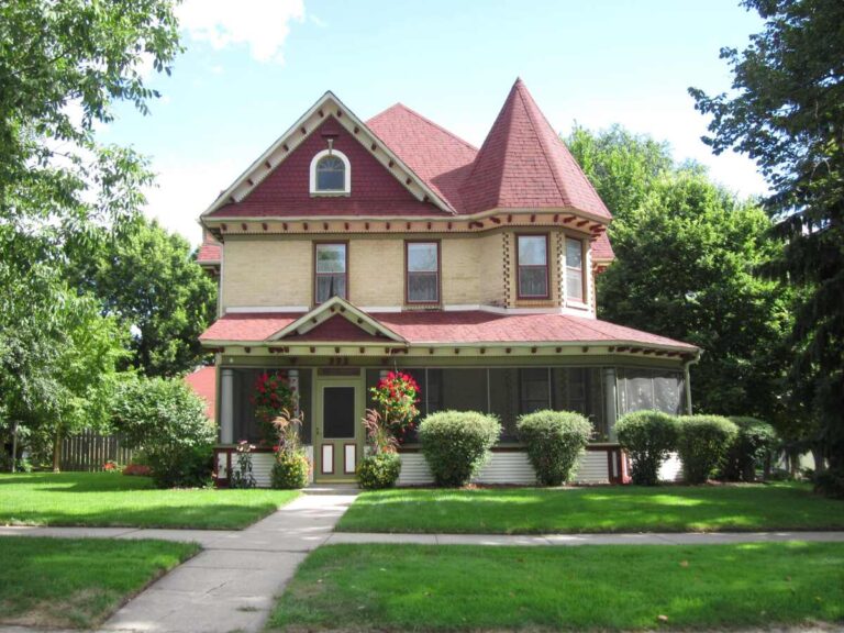 lawn in front of a house in minnesota