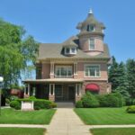 The Best Time to Plant Grass Seed in Wisconsin