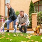 How to Rake Leaves (Step-by-Step Guide)