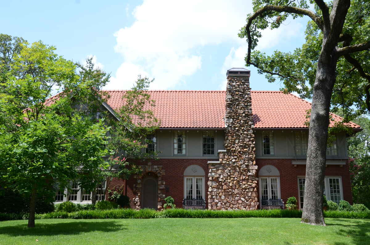 lawn in front of a house in arkansas