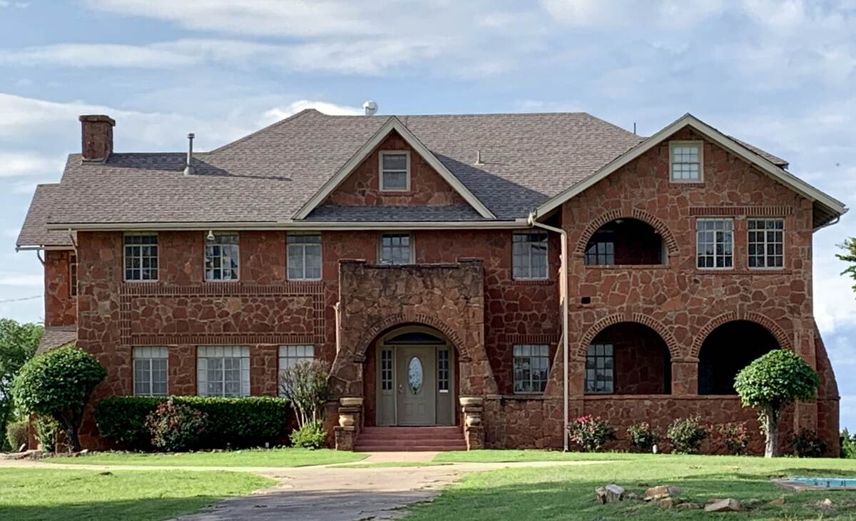 lawn in front of a house in Oklahoma City