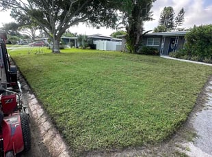 Raymond R.'s Lawn Service service result