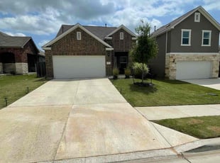 Lenard V.'s Lawn Maintenance service result