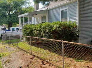 Bush Trimming by James Hill jr for Roy b. in Indianapolis, IN