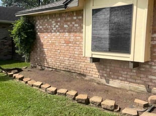 Weeding by Javan Lopez for Thomas M. in Webster, TX