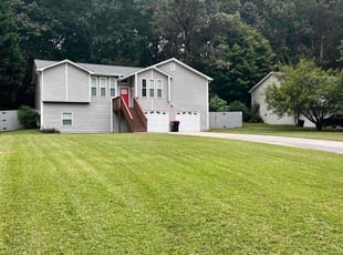 Dagmara C.'s Lawn Mowing Service service result