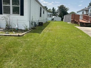 Lonnie J.'s Grass Cutting service result