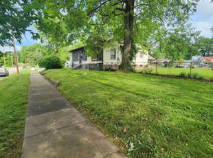 Jon T.'s Grass Cutting service result