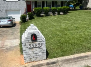 Heidi B.'s Lawn Service service result