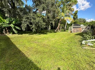 Lora K.'s Yard Cutting service result