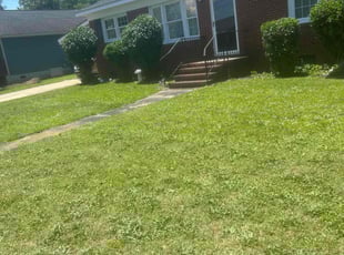 Bush Trimming by Brian Ziegler for Thomas P. in Clayton, NC