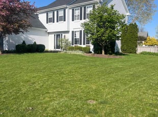 Linda W.'s Lawn Maintenance service result