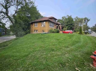 Jennifer B.'s Lawn Service service result