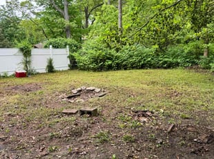 Leaf Removal by Giovanni Cirilli for Theresa A. in Clementon, NJ